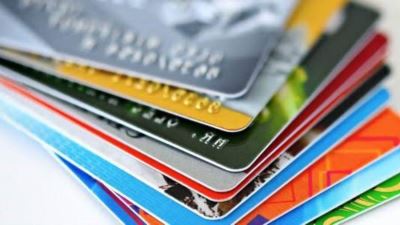 كيف تستخدم بطاقتك الائتمانية بأمان أثناء السفر لقضاء اجازة العيد؟ 