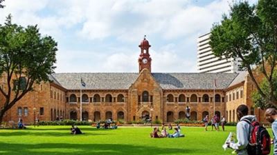 أكبر جامعات جنوب إفريقيا تُحيي تاريخ الدبلوماسي المُخضرم "بطرس بطرس غالي"