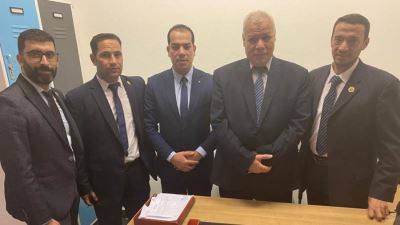 جمارك مطار القاهرة الدولي تضبط محاولتى تهريب عدد من الجنيهات الذهبية