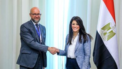 وزيرة التعاون الدولي توقع اتفاقية التخلي عن معدل الفائدة المرجعي "الليبور"