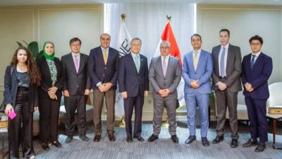 رئيس المنطقة الاقتصادية لقناة السويس يستقبل السفير الكوري الجديد لبحث ملفات التعاون المشترك