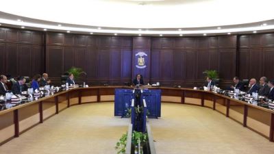 رئيس الوزراء يتابع خطوات إنشاء مجمع إنتاج "الصودا آش" بحضور محافظ المركزي