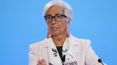 رئيسة المركزي الأوروبي: التوقف عن رفع الفائدة في الإجتماعات المقبلة لا يعني نهاية التشديد