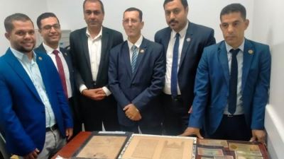 جمارك مطار القاهرة الدولي تضبط محاولة تهريب مجموعة متنوعة من الأوراق والعملات النقدية والمعدنية الأثرية