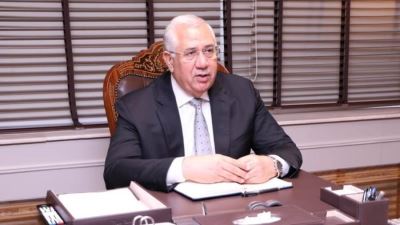 وزير الزراعة: الإفراج عن 284 ألف طن اعلاف"الذرة والصويا" خلال اسبوعين بالتنسيق مع المركزي
