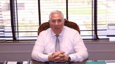 وزير الزراعة: الإفراج عن 260 ألف طن اعلاف"الذرة والصويا"بالتنسيق مع المركزي 