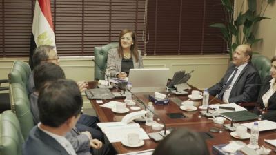 وزيرة التخطيط تبحث تحسين بيئة الأعمال بالتعاون مع مبادرة إرادة والبنك الأوروبي