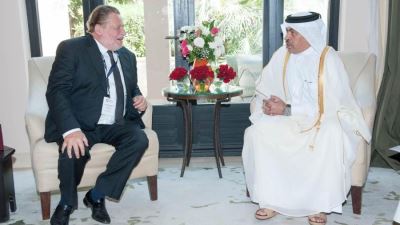 محافظ المركزي يبحث مع وزير المالية القطري التحديات الاقتصادية على الصعيدين الإقليمي والدولي