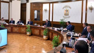 رئيس الوزراء يتابع موقف تنفيذ مبادرة خفض الأسعار وتوفير السلع المختلفة