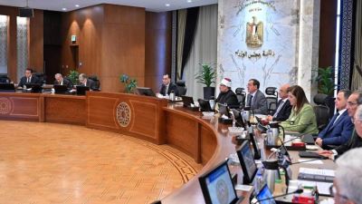 رئيس الوزراء: مبادرة خفض أسعار السلع الأساسية ذات أولوية في أجندة الحكومة وتحظى باهتمام القيادة السياسية