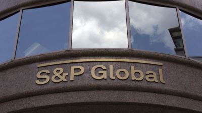 ستاندرد آند بورز: تخفيض تصنيف إسرائيل الائتماني إلى سلبي 