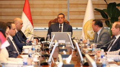 وزير التنمية المحلية يبحث مع رئيس جهاز تنمية المشروعات مجالات التعاون المشترك