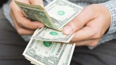 سعر الدولار اليوم الأربعاء  8-11-2023 بختام التعاملات في البنوك