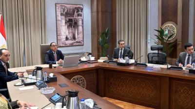 عاجل..رئيس الوزراء يشهد إطلاق المرحلة الأولى للمنصة الإلكترونية لمنظومة الرخصة الذهبية