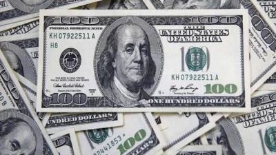 ارتفاع الدولار عالميا قبيل بيانات التضخم الأمريكية واجتماع المركزي الأمريكي