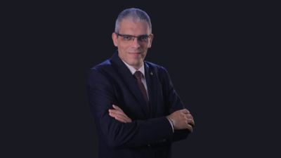  أحمد عادل منصور رئيساً للتحول الرقمي وتطوير الخدمات المصرفية لبنك أبوظبي التجاري 