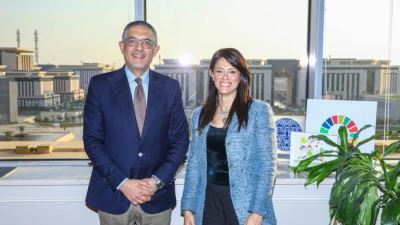 وزيرة التعاون الدولي تبحث مع مجموعة البنك الدولي إعداد دراسة حول وضع الاستثمار الأجنبي