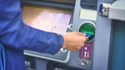 البنك المركزي: 167% نموًا بأعداد ماكينات الـATM فى 7 سنوات