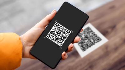 خطوات الدفع برمز الاستجابة السريع (QR Code)