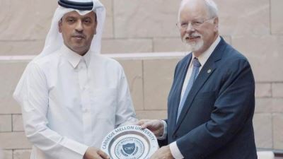 الرئيس التنفيذي لـ QNB يستعرض استراتيجية المجموعة لطلاب جامعة كارنيجي ميلون