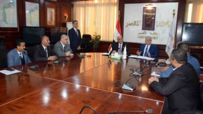 تعاون جديد بين جهاز تنمية المشروعات ومحافظة الأقصر لمواجهة الهجرة غير الشرعية