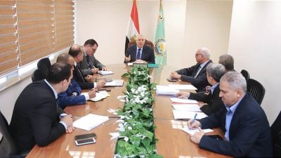 وزير الزراعة يتابع منظومة كارت الفلاح والتحول الرقمي في التقاوى وتطبيق نظام ال " gps" في نقل الأسمدة 