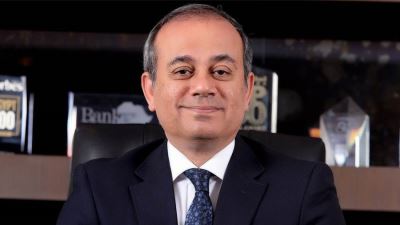 محمد على.. 40 عامًا من الخبرة في المجال المالي والمصرفي