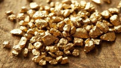 ارتفاع أسعار الذهب عالمياً مدفوعة بالرهانات على تخفيض الفيدرالي أسعار الفائدة