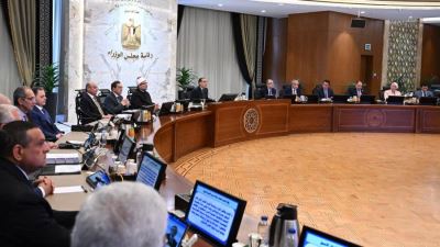 رئيس الوزراء: دفع العمل بمختلف المشروعات الصناعية والتكنولوجية وزيادة الإنتاج والصادرات وتوفير النقد الأجنبي