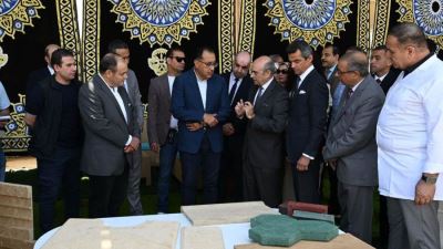 رئيس الوزارء : إنتاج الخامات محلياً يوفر للدولة ملايين الدولارات