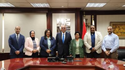 جهاز تنمية المشروعات يوقع عقد جديد للتمويل متناهي الصغر مع جمعية (المبادرة)