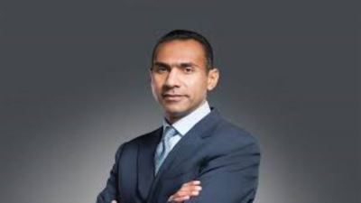 عاكف المغربي .. قيادة مصرفية محترفة 