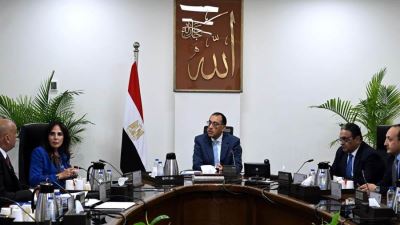 رئيس الوزراء يُتابع جهود جهاز تنمية المشروعات المتوسطة والصغيرة ومتناهية الصغر