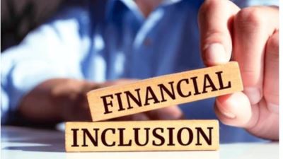 البنك المركزي : ارتفاع نسبة المواطنين المشمولين ماليًا إلى 71.5% بنهاية يونيو 2024