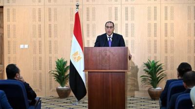 رئيس الوزراء : لا نتدخل مطلقًا في سعر الصرف بل نتركه طبقًا لآليات العرض والطلب