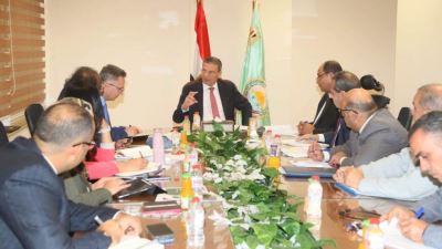 وزير الزراعة يستقبل بعثة البنك الدولي لبحث التعاون المشترك بين الجانبين
