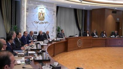 رئيس الوزراء يترأس اجتماع المجموعة الوزارية للتنمية الصناعية بحضور وكيل محافظ المركزي