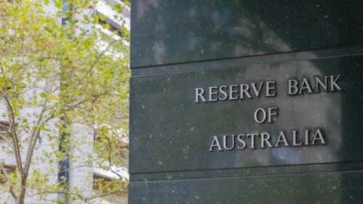 بنك الاحتياطي الاسترالي يبقى على أسعار الفائدة دون تغيير 