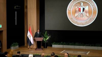 رئيس الوزراء: نستهدف تحقيق استثمارات أجنبية مباشرة تتجاوز 20 مليار دولار