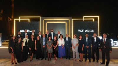 بنك ABC و Visa يطلقان بطاقة فيزا انفينيت المعدنية لأول مرة في مصر
