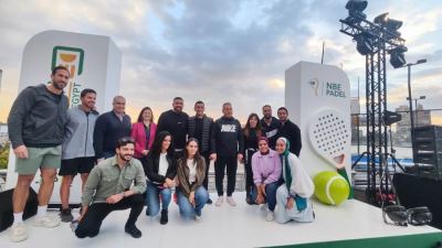 البنك الأهلي المصري يفتتح أول ملعب بادل عائم على ضفاف النيل بممشى أهل مصر