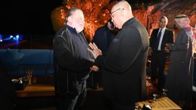  بحضور حسن عبدالله.. محافظ جنوب سيناء يرحب بالمشاركين في اجتماع المجموعة التشاورية للبنوك المركزية