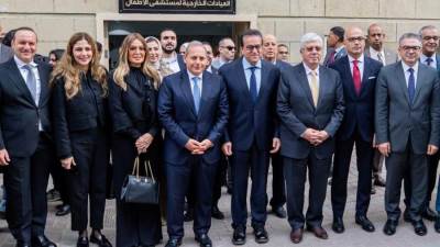 البنك المركزي يدعم مشروعي تطوير "محضن مستشفى النساء والتوليد المجاني" و"طوارئ مستشفى الأطفال" في مدينة عين شمس الطبية