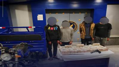 ضبط المتهمين في واقعة سرقة بالإكراه من فرع شركة فوري للمدفوعات الإلكترونية بالجيزة