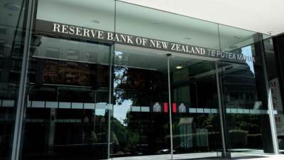 New Zealand Cuts Interest Rates in Line with Expectations