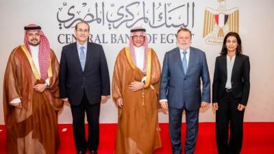 محافظ البنك المركزي المصري يلتقي الأمين العام للمجلس التنسيقي المصري السعودي لبحث أوجه التعاون المشترك