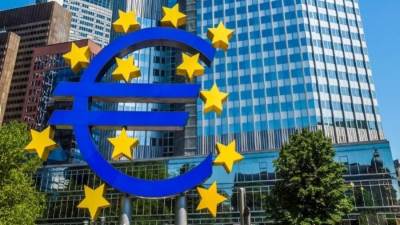 تباطؤ النمو بمنطقة اليورو في أبريل الماضي