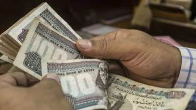 أسعار فائدة الشهادات المتغيرة تنخفض 1% بعد قرار البنك المركزي 