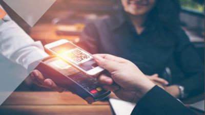 نفذ معاملاتك بسهولة أونلاين خلال إجازة البنوك عبر 5 قنوات رقمية