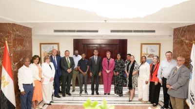 بنك قناة السويس يستقبل وفد اتحاد نقابات جنوب إفريقيا "ساسبو"